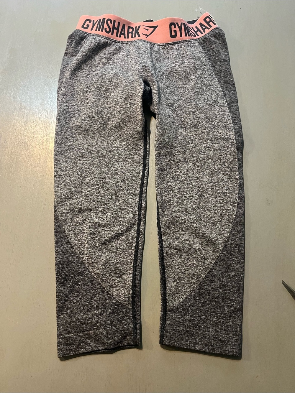 Gymshark Flex Cropped Leggings Charcoal Grey Pink Waistband Mid Rise